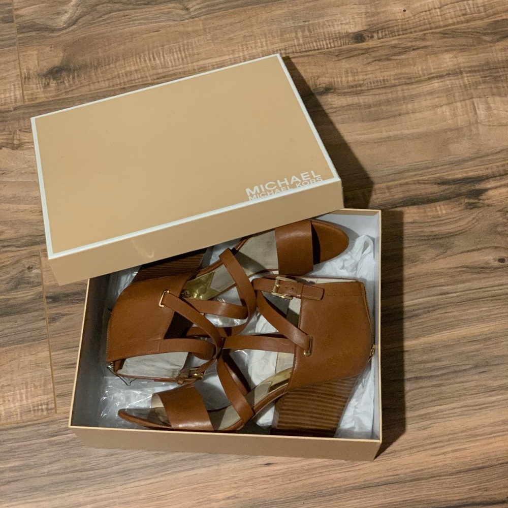 Women’s Shoes
